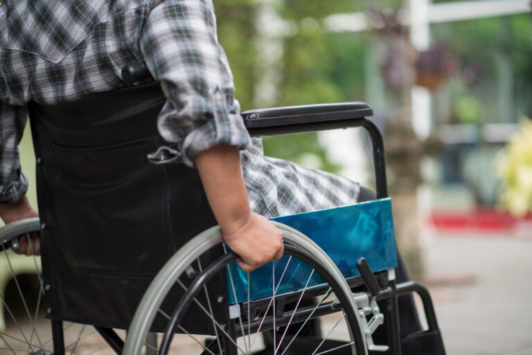 Emploi d'une personne handicapée